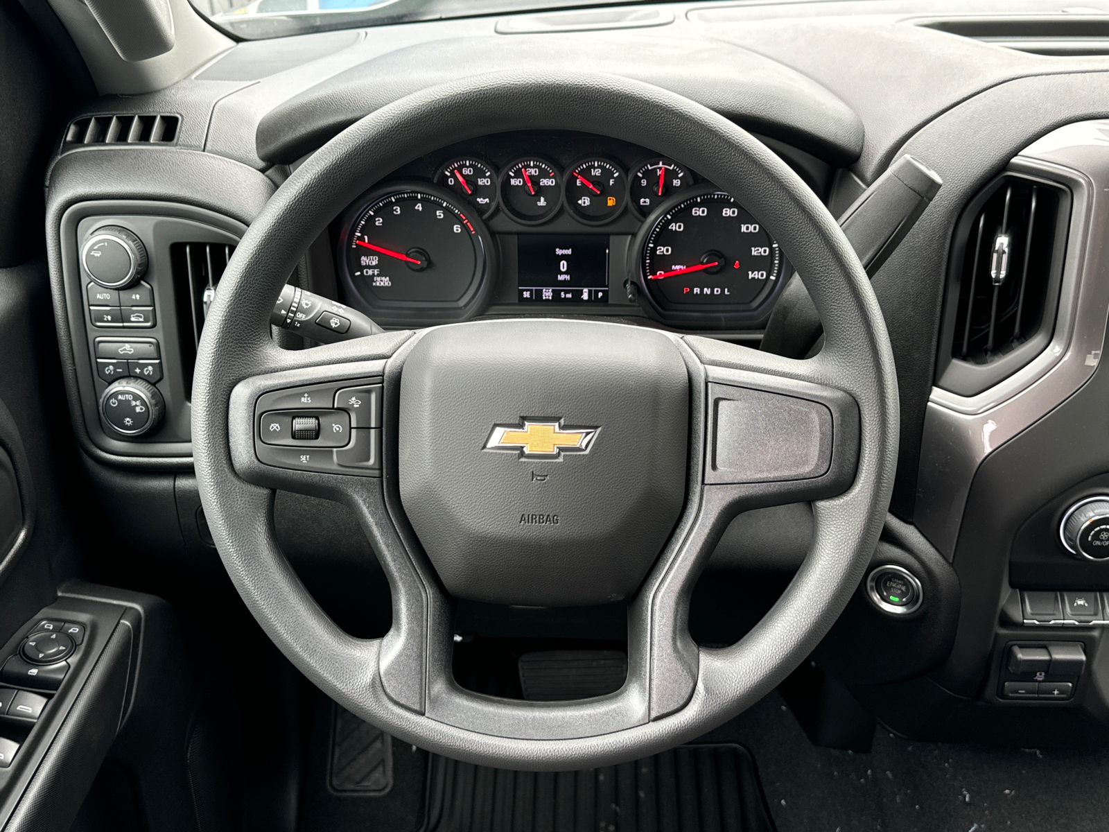 2025 Chevrolet Silverado 1500 Custom 29