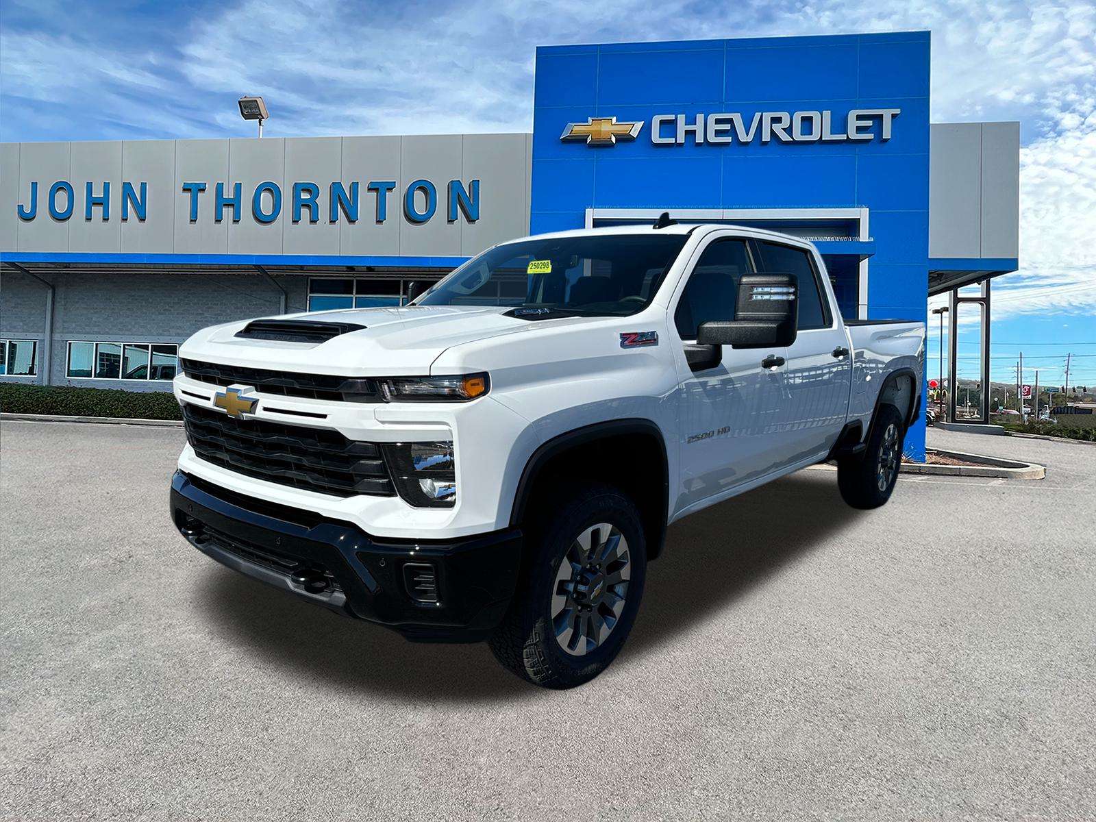 2025 Chevrolet Silverado 2500HD Custom 1