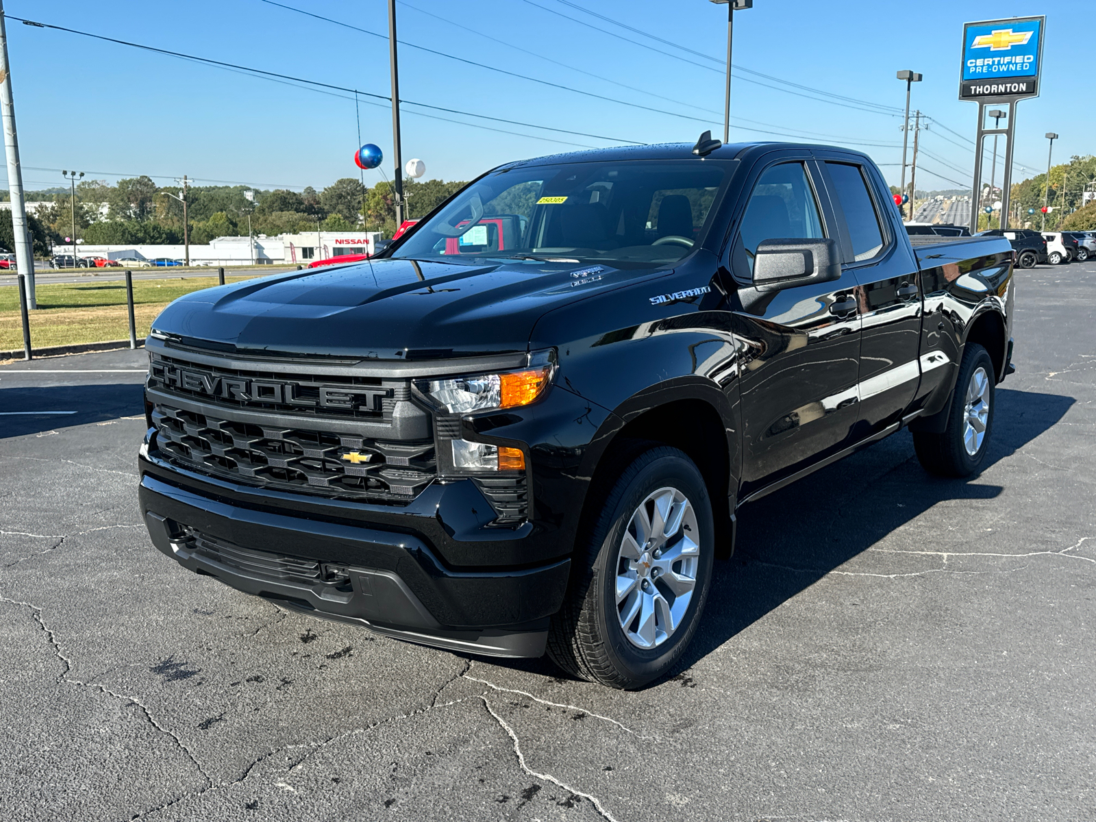 2025 Chevrolet Silverado 1500 Custom 2