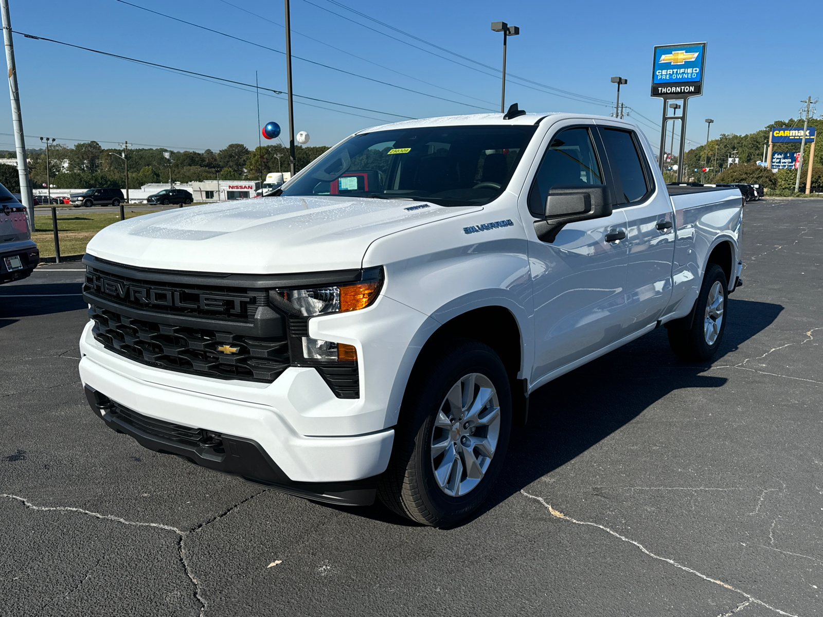 2025 Chevrolet Silverado 1500 Custom 2