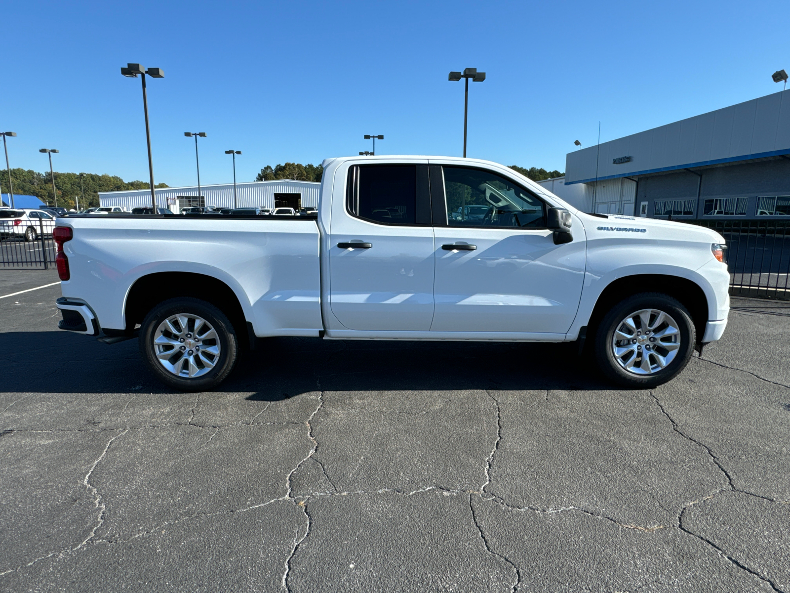 2025 Chevrolet Silverado 1500 Custom 5