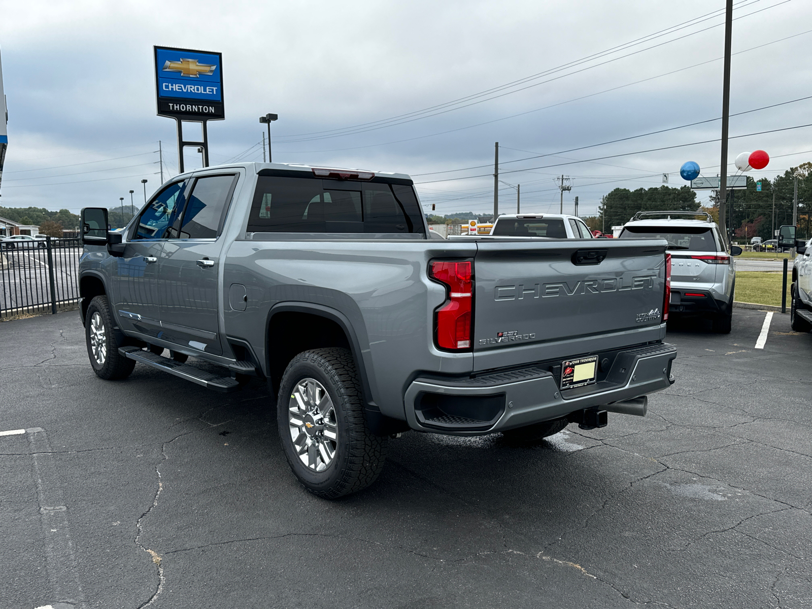 2025 Chevrolet Silverado 2500HD High Country 8