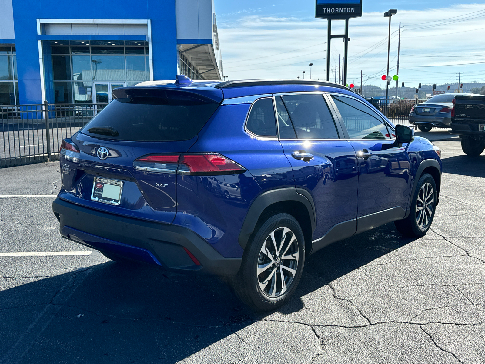 2022 Toyota Corolla Cross XLE 6