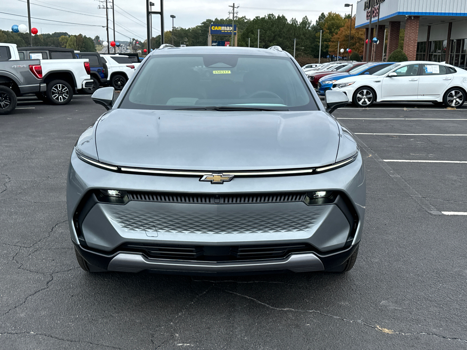 2025 Chevrolet Equinox EV LT 3