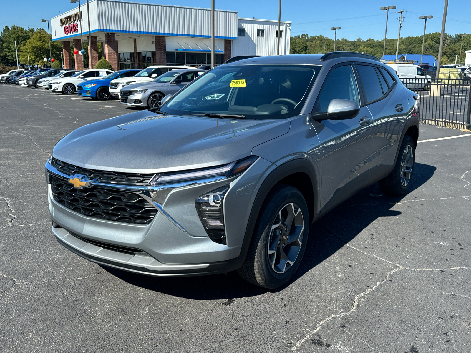 2025 Chevrolet Trax LT 2