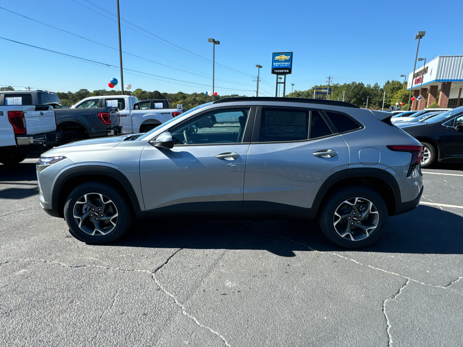 2025 Chevrolet Trax LT 9