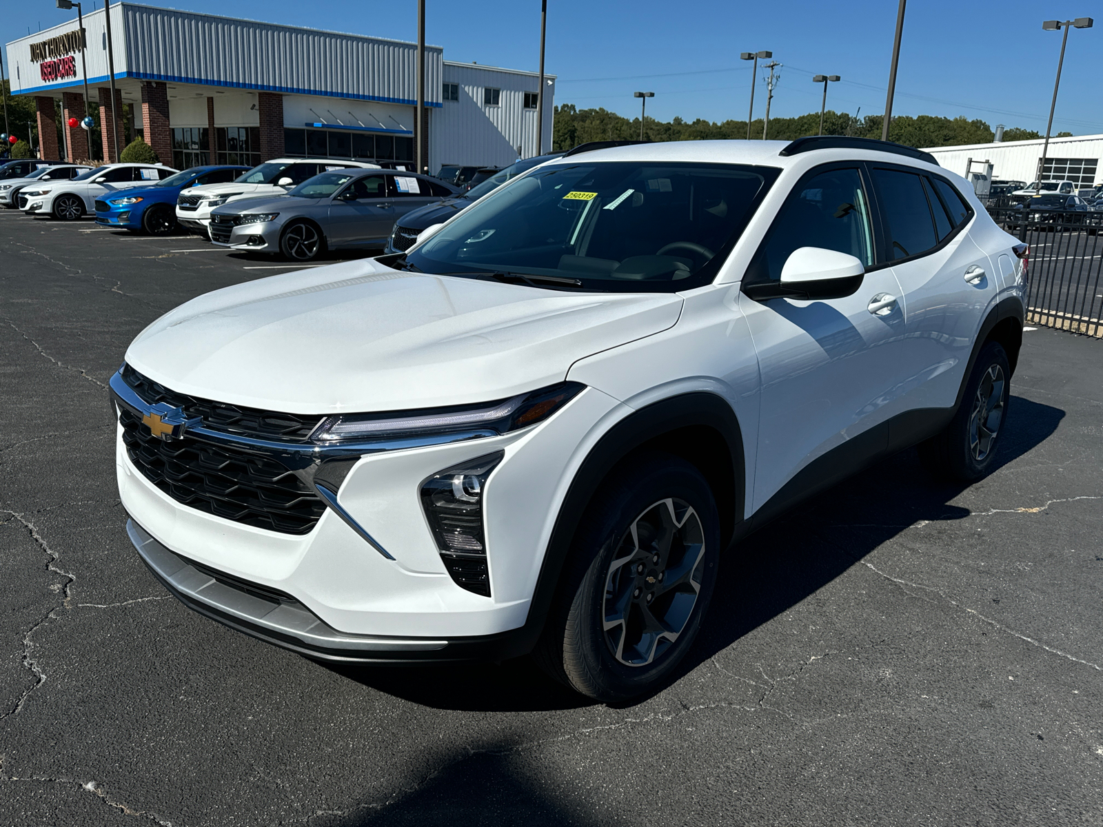 2025 Chevrolet Trax LT 2