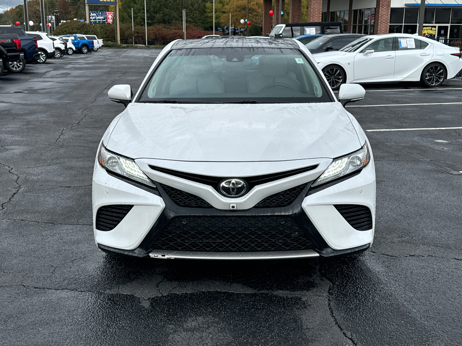 2018 Toyota Camry XSE 4