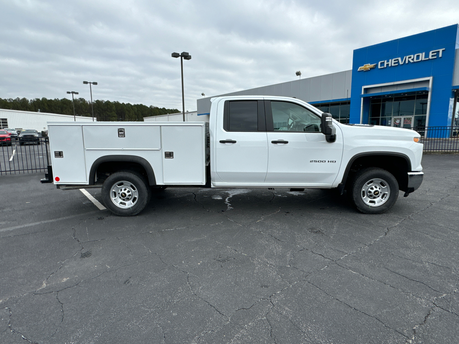 2025 Chevrolet Silverado 2500HD Work Truck 5