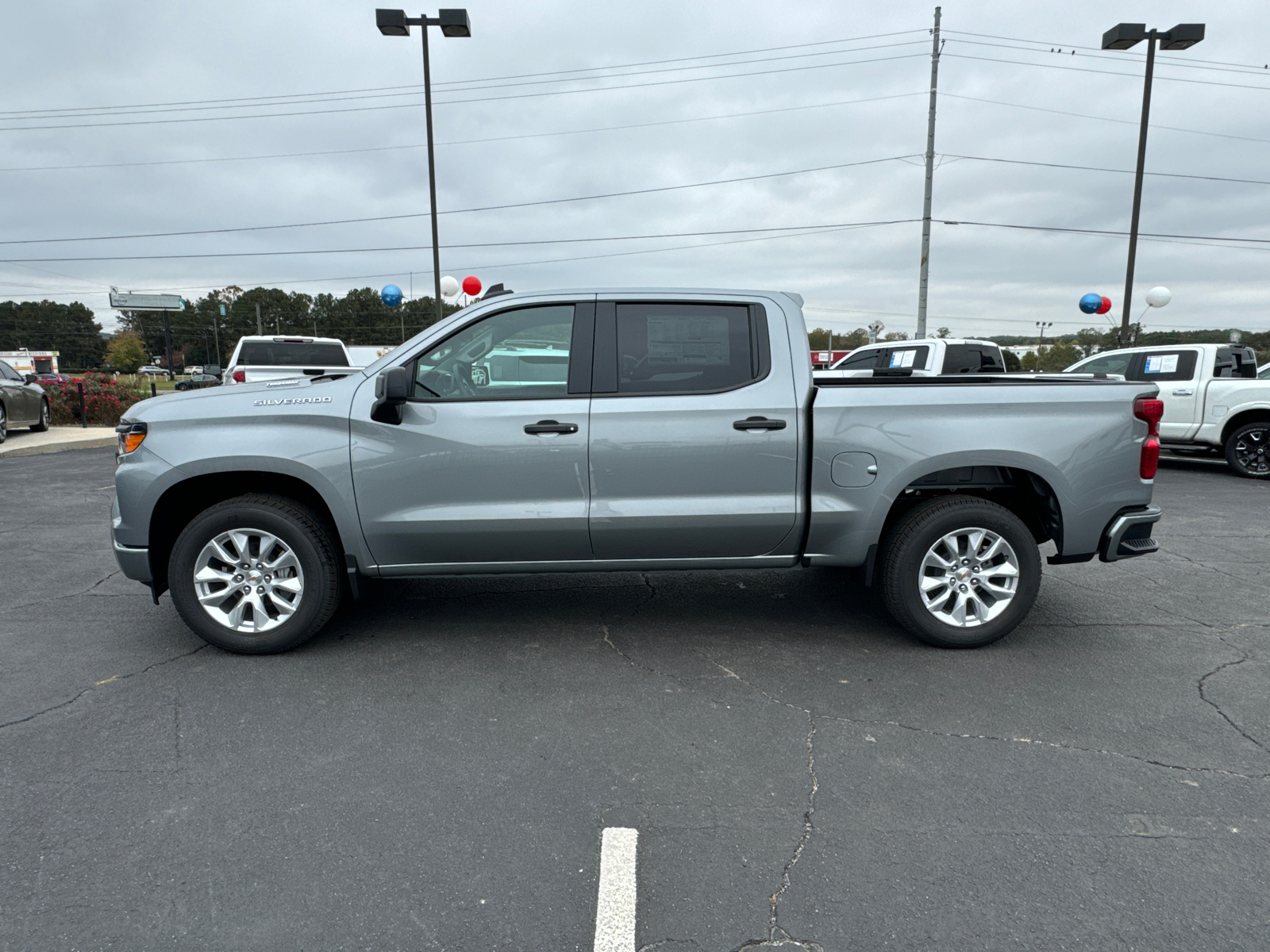 2025 Chevrolet Silverado 1500 Custom 9