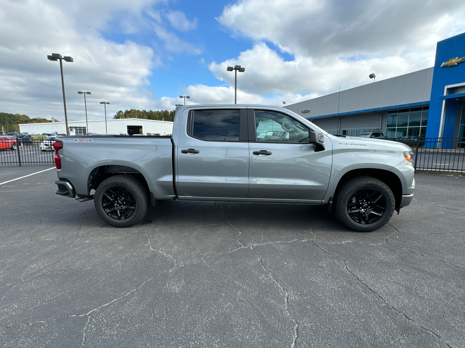 2025 Chevrolet Silverado 1500 Custom 5