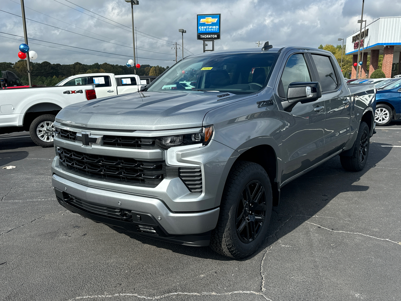 2025 Chevrolet Silverado 1500 RST 2