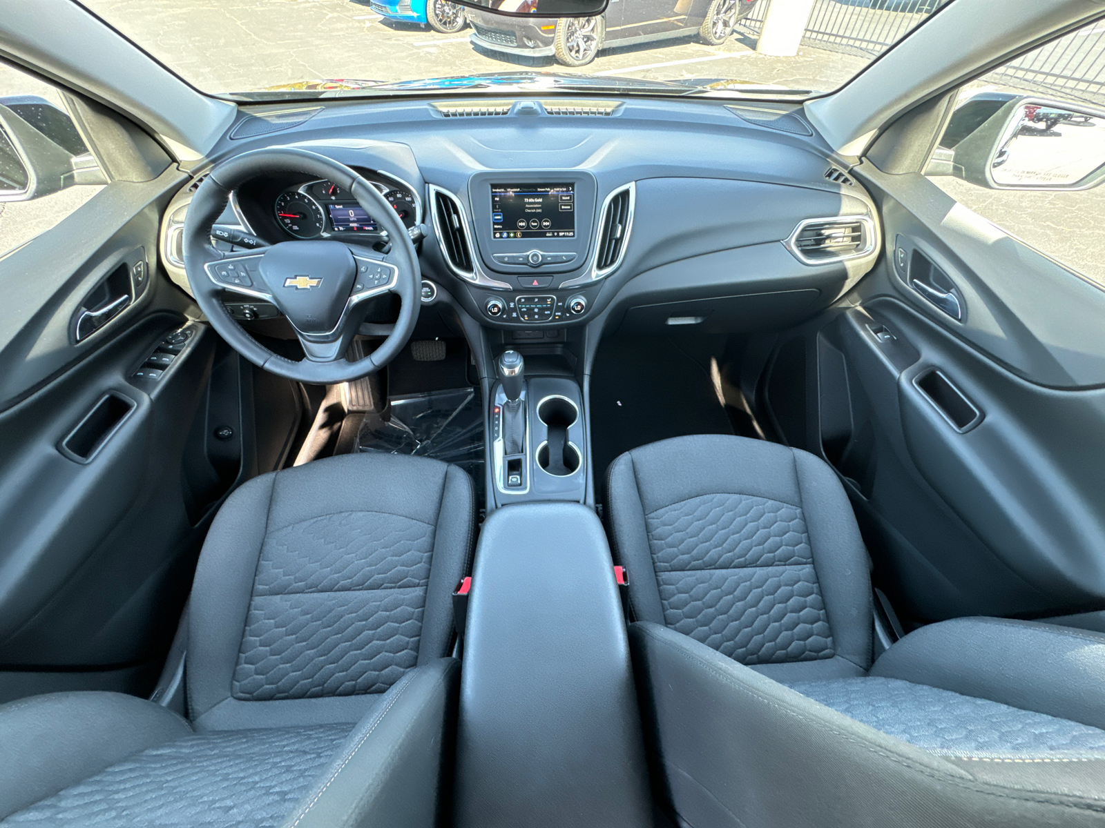 2019 Chevrolet Equinox LT 26