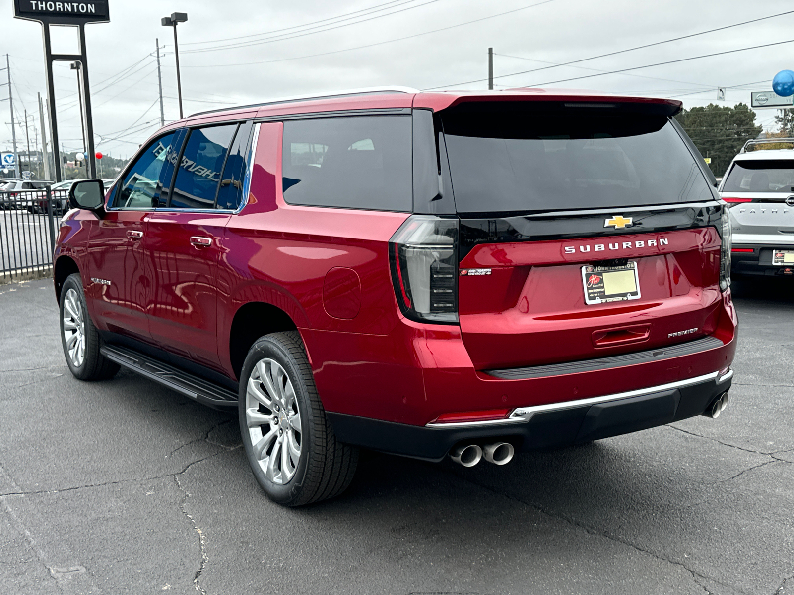 2025 Chevrolet Suburban Premier 8