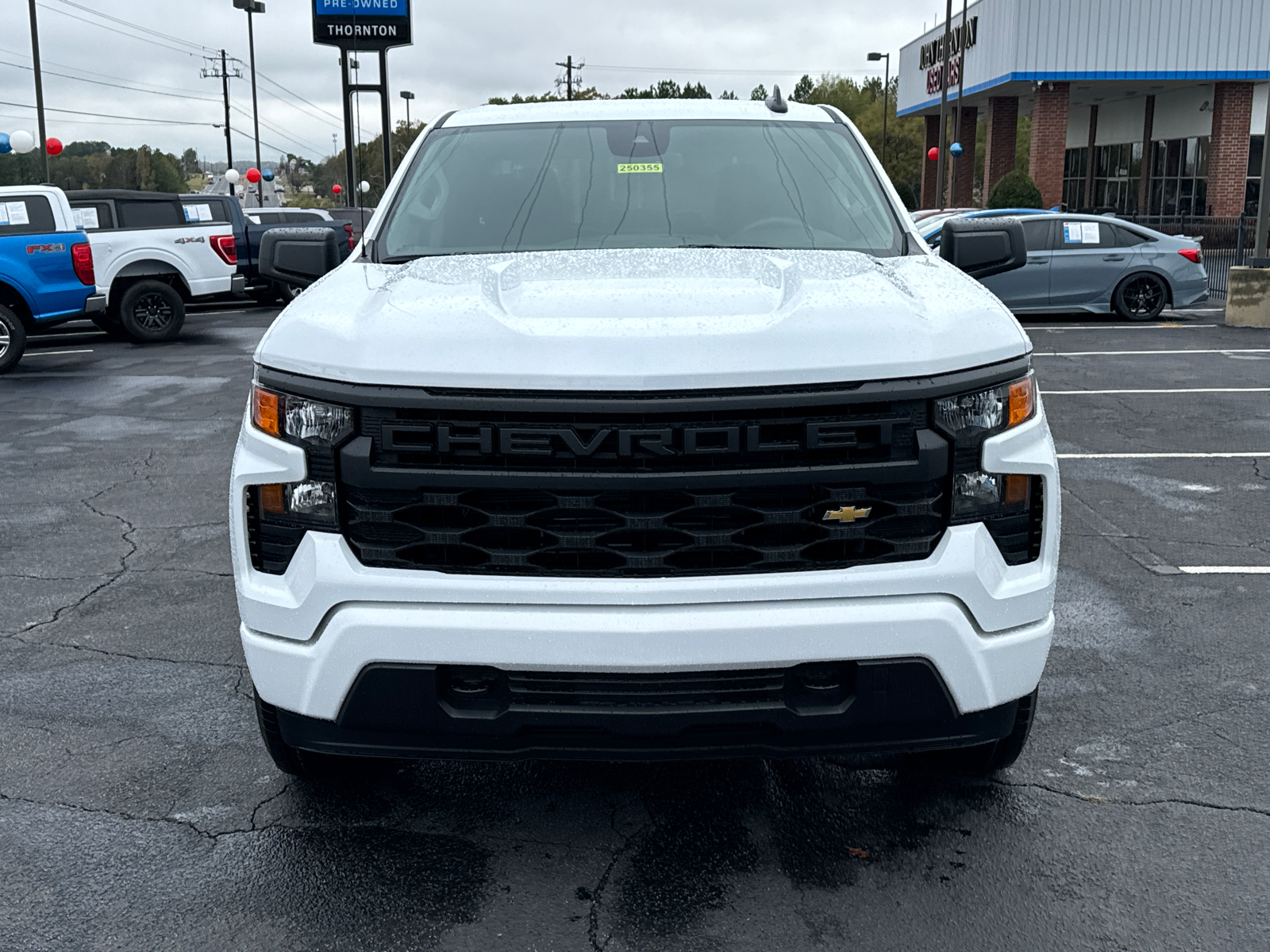 2025 Chevrolet Silverado 1500 Custom 3