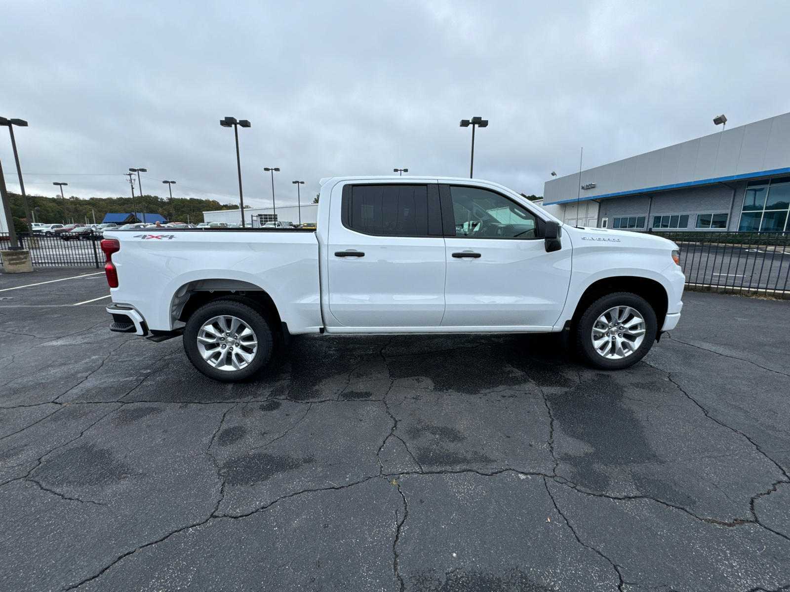 2025 Chevrolet Silverado 1500 Custom 5