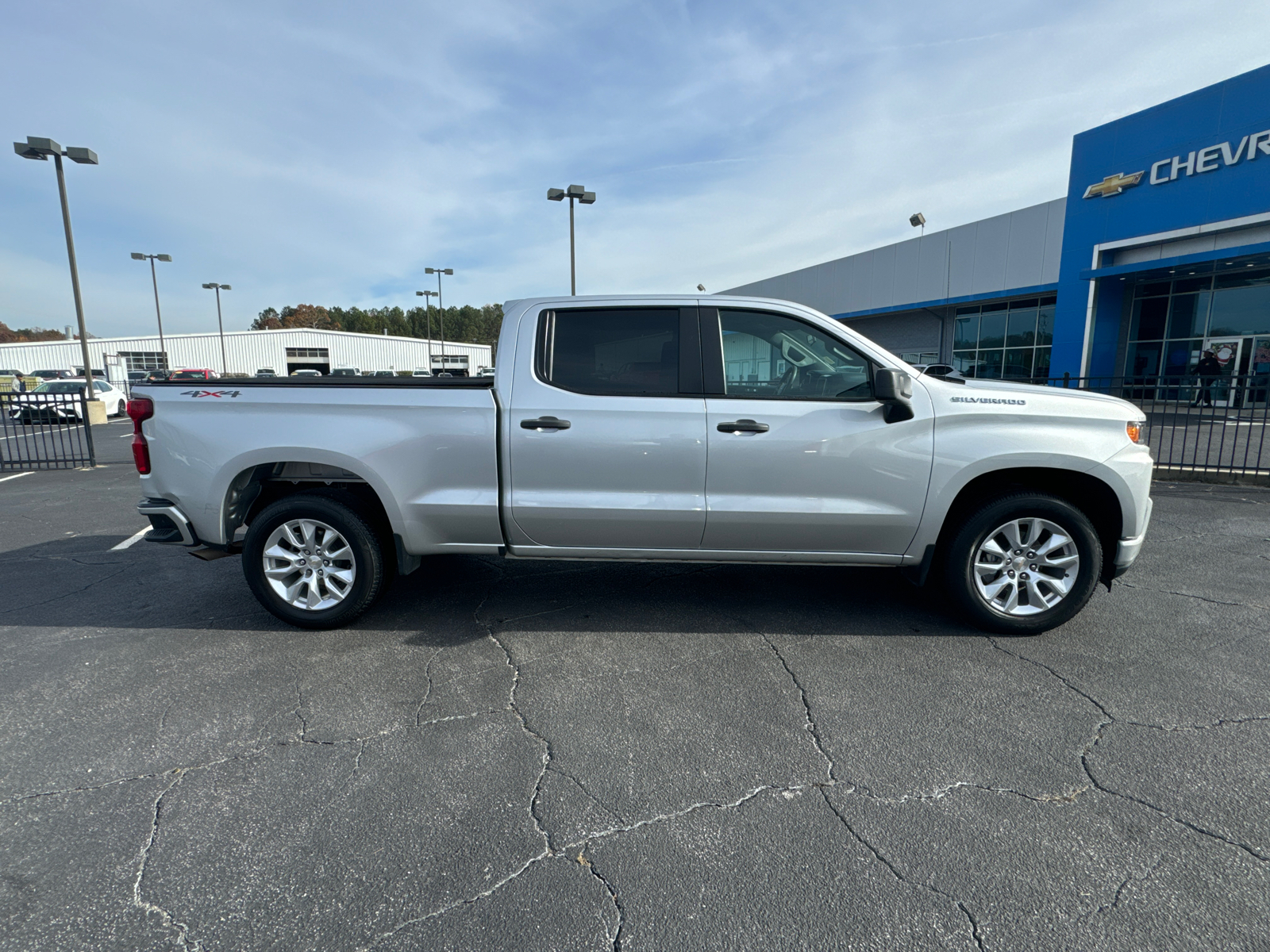 2022 Chevrolet Silverado 1500 LTD Custom 6