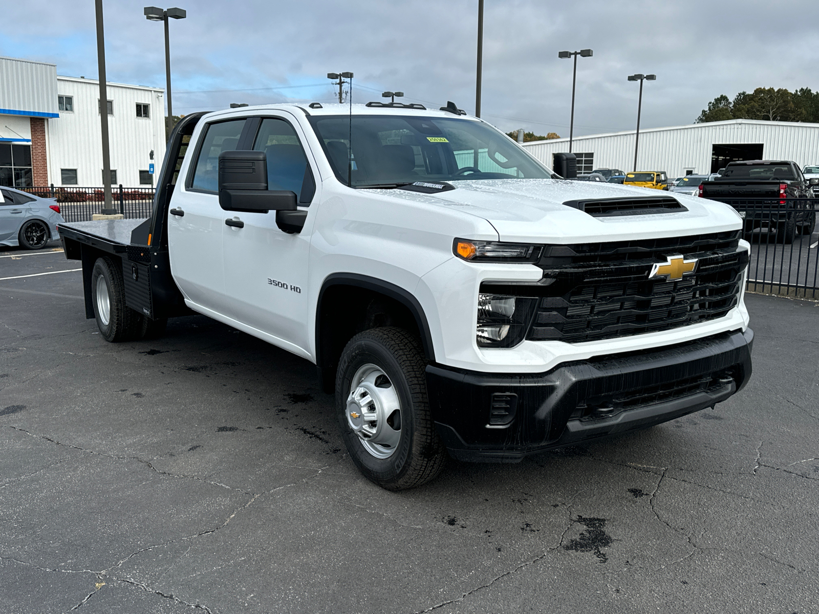 2025 Chevrolet Silverado 3500HD Work Truck 4