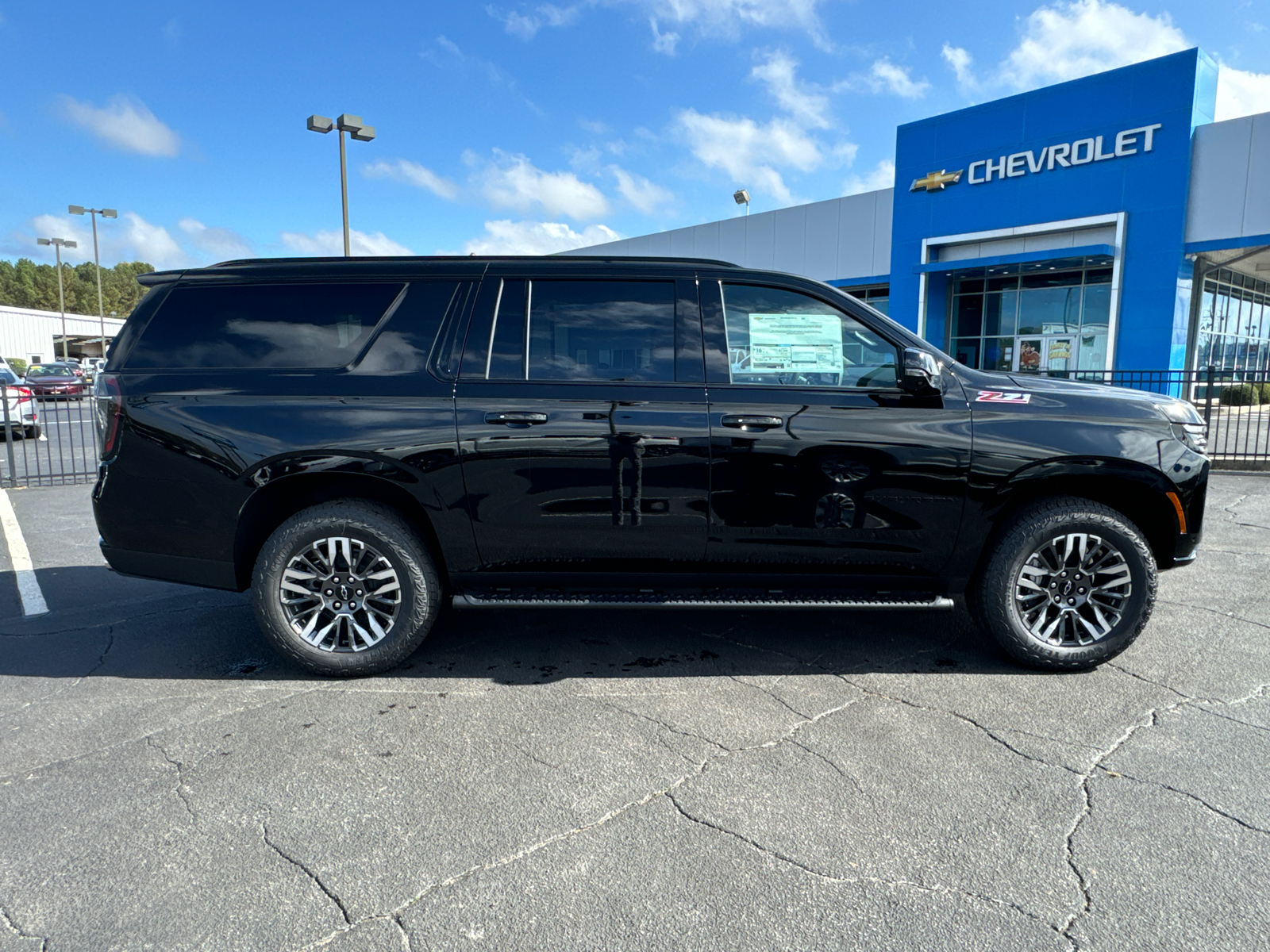 2025 Chevrolet Suburban Z71 5