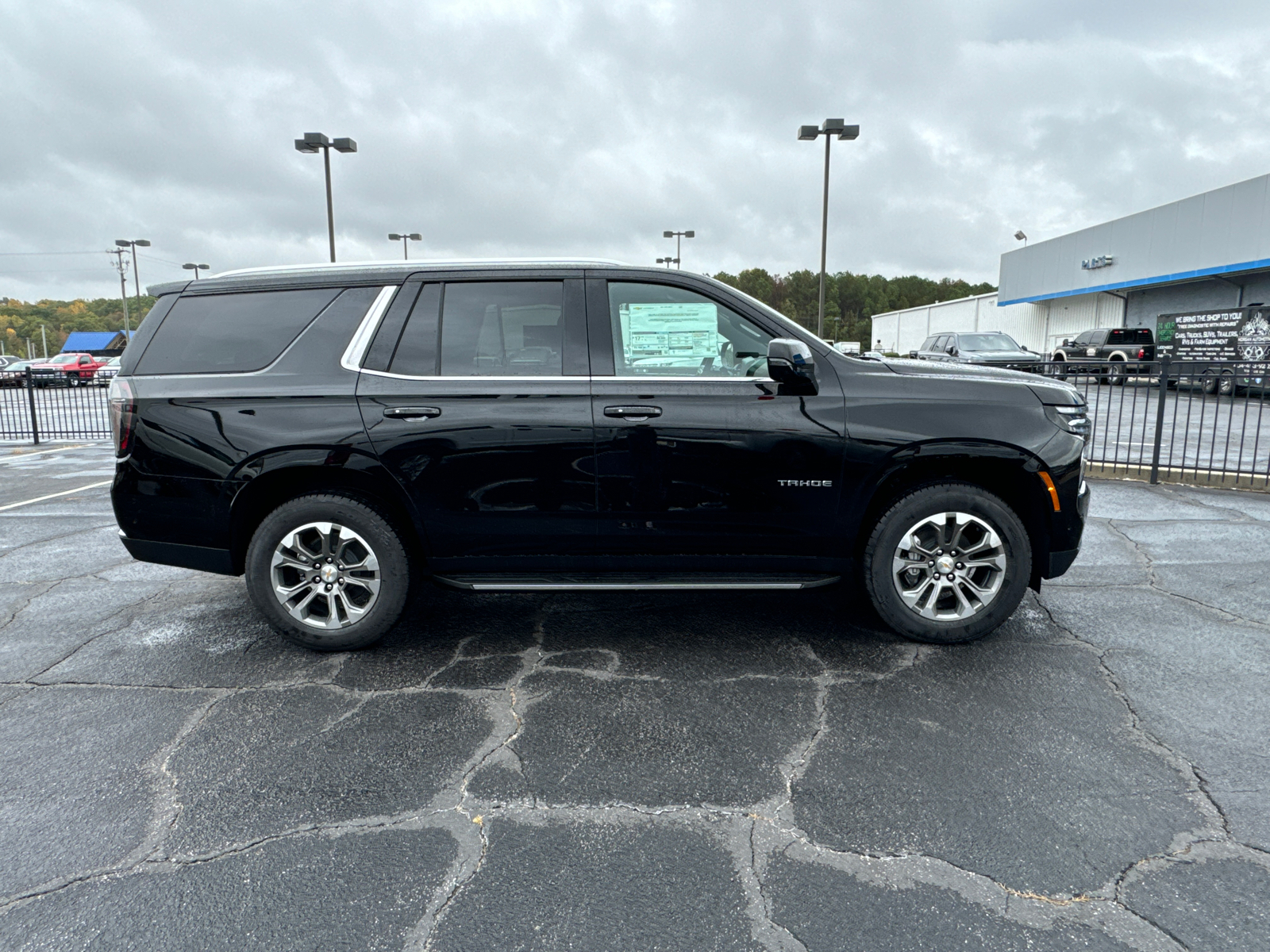 2025 Chevrolet Tahoe LT 5