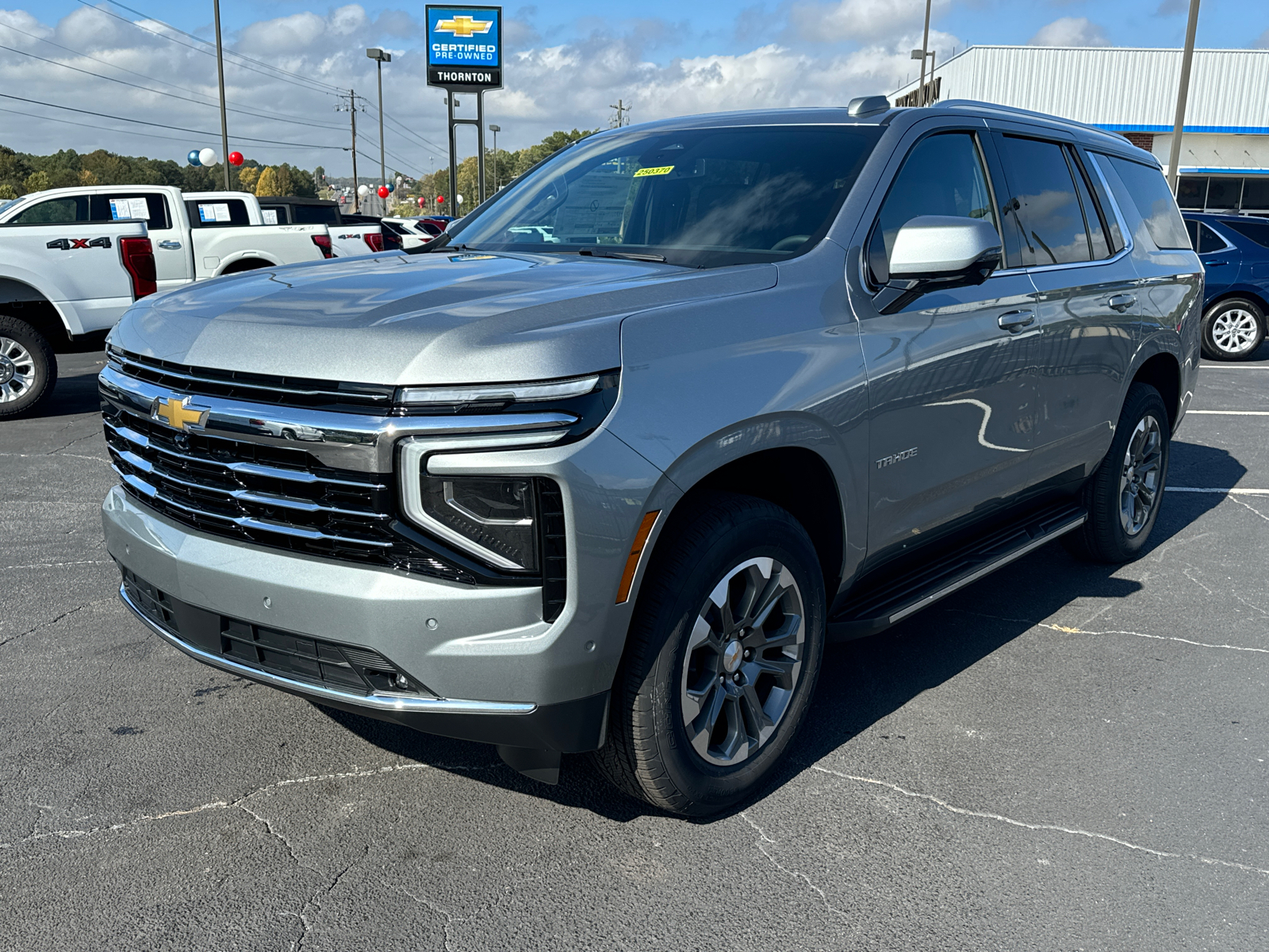 2025 Chevrolet Tahoe LT 2