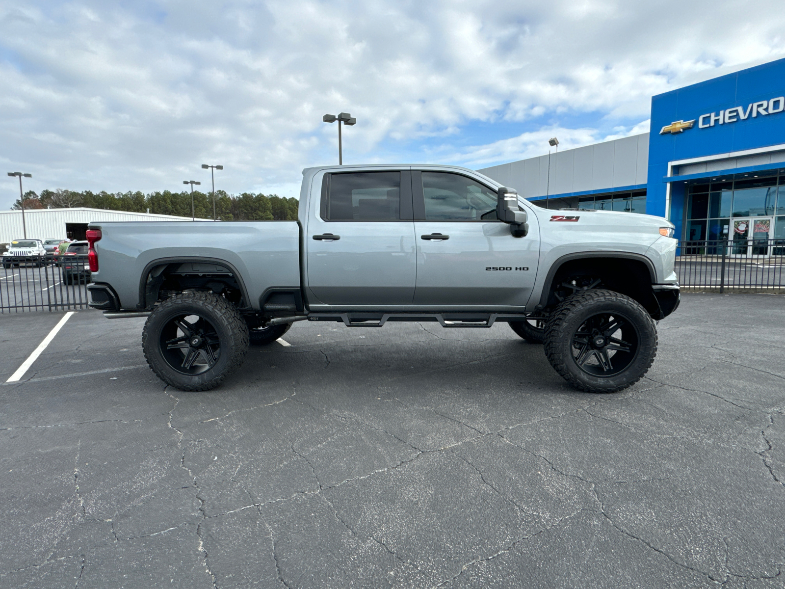 2025 Chevrolet Silverado 2500HD Custom 5