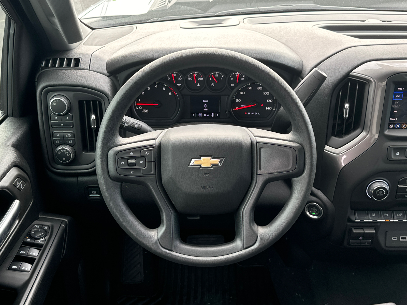 2025 Chevrolet Silverado 2500HD Custom 28