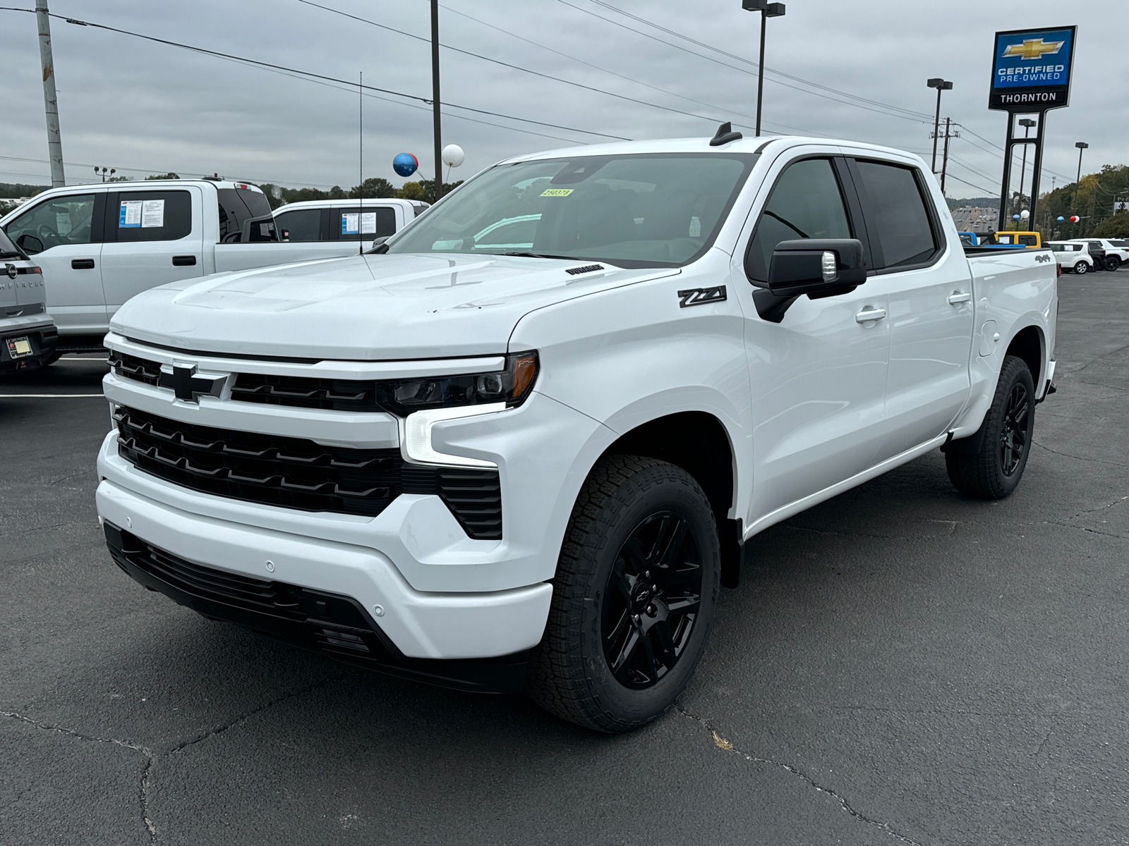 2025 Chevrolet Silverado 1500 RST 2