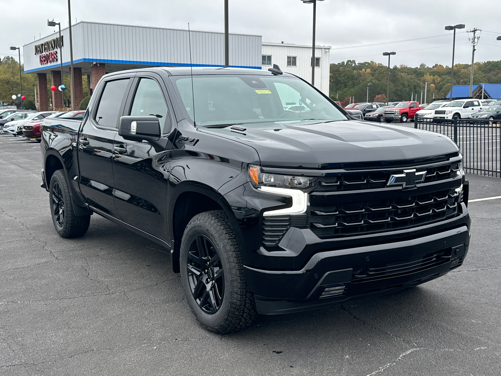 2025 Chevrolet Silverado 1500 RST 4