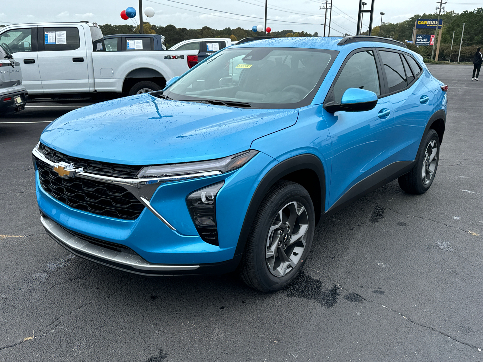 2025 Chevrolet Trax LT 2