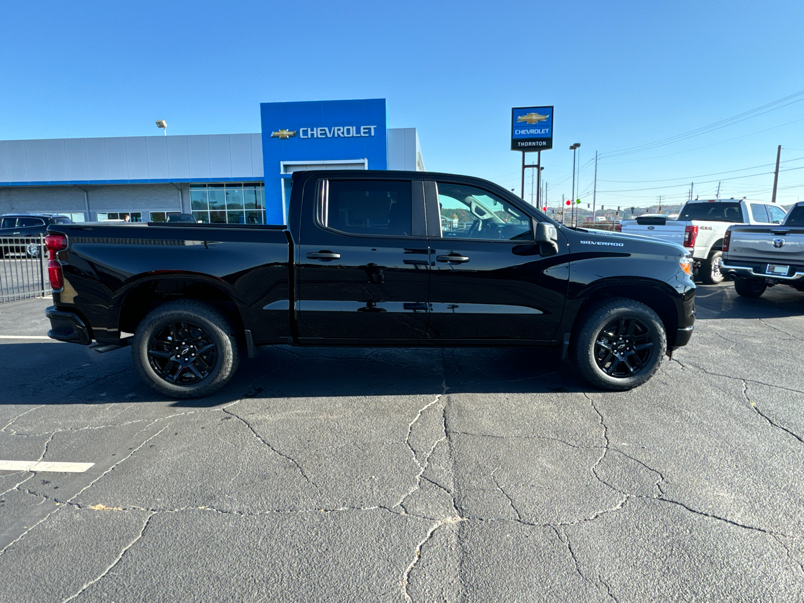 2025 Chevrolet Silverado 1500 Custom 5