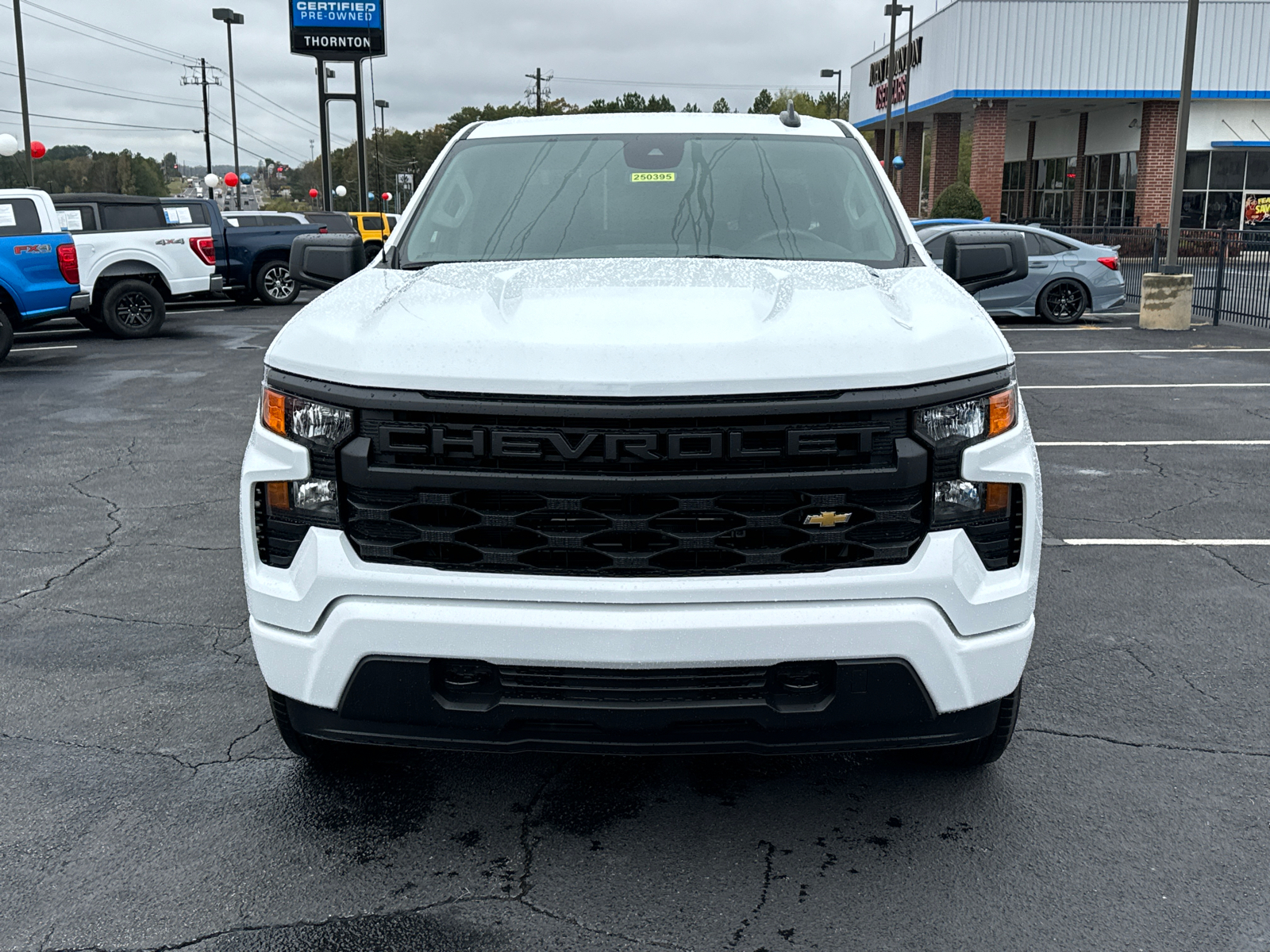 2025 Chevrolet Silverado 1500 Custom 3