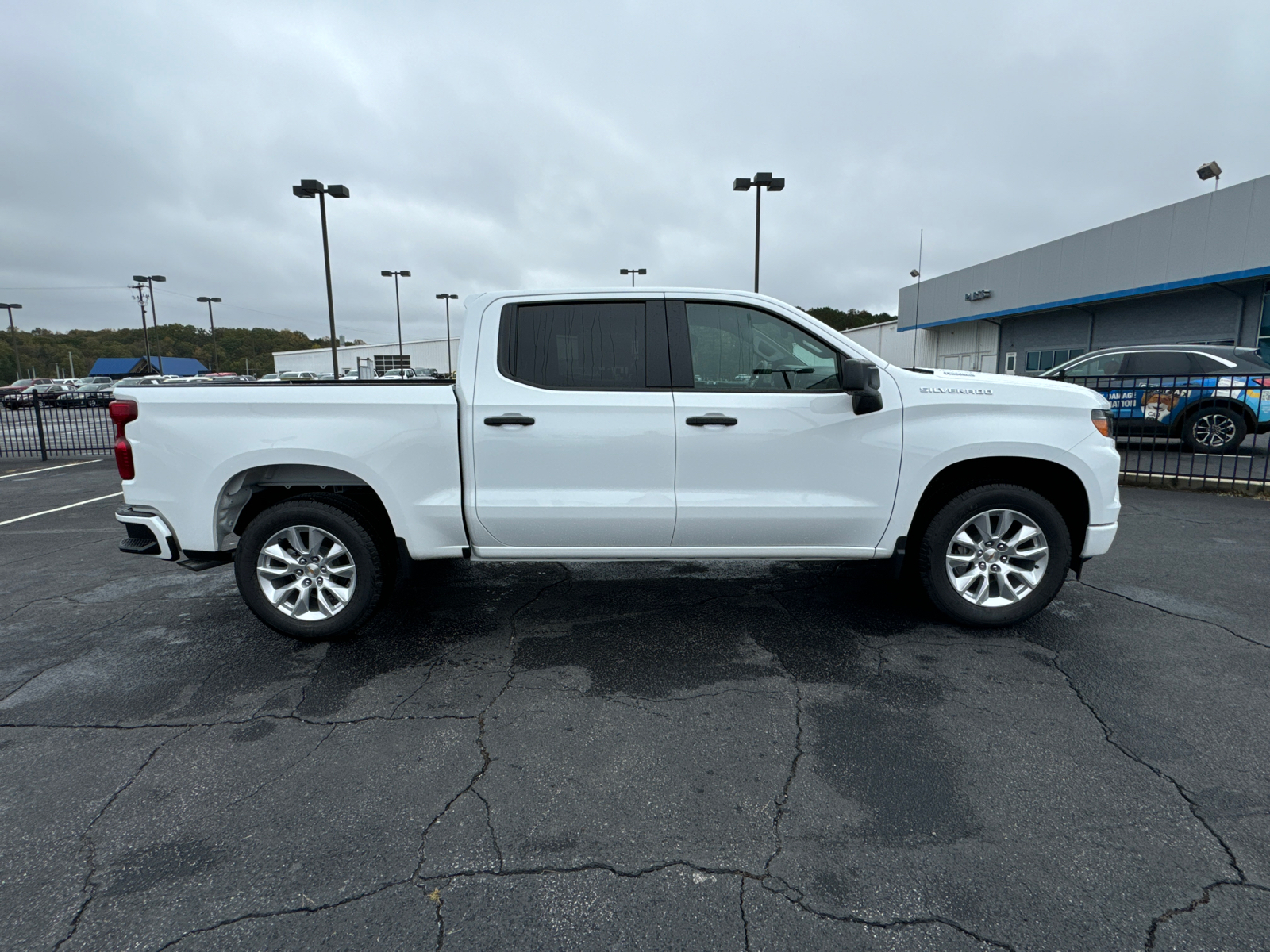 2025 Chevrolet Silverado 1500 Custom 5