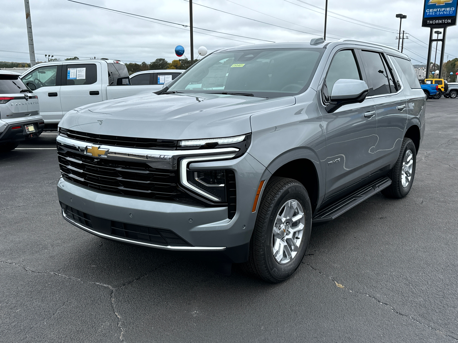 2025 Chevrolet Tahoe LS 2