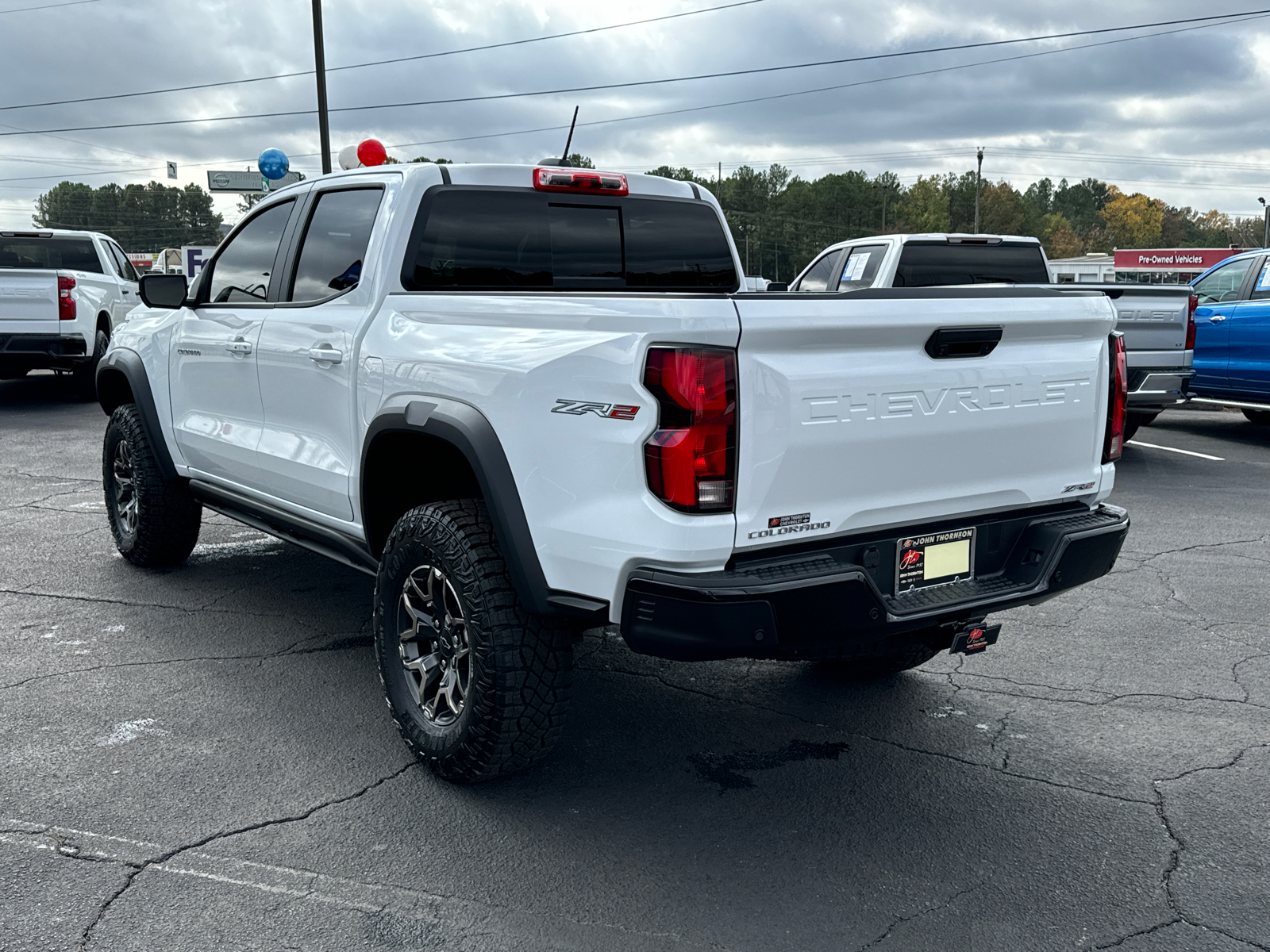 2024 Chevrolet Colorado ZR2 8