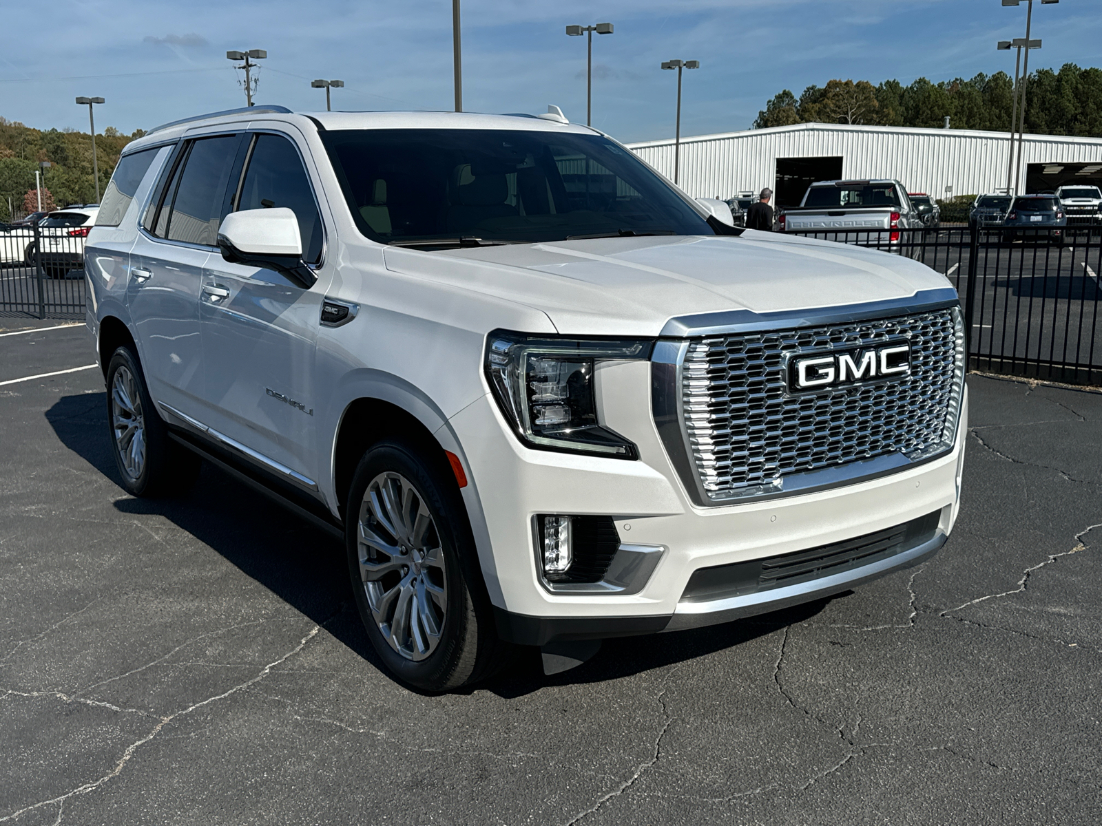 2022 GMC Yukon Denali 4