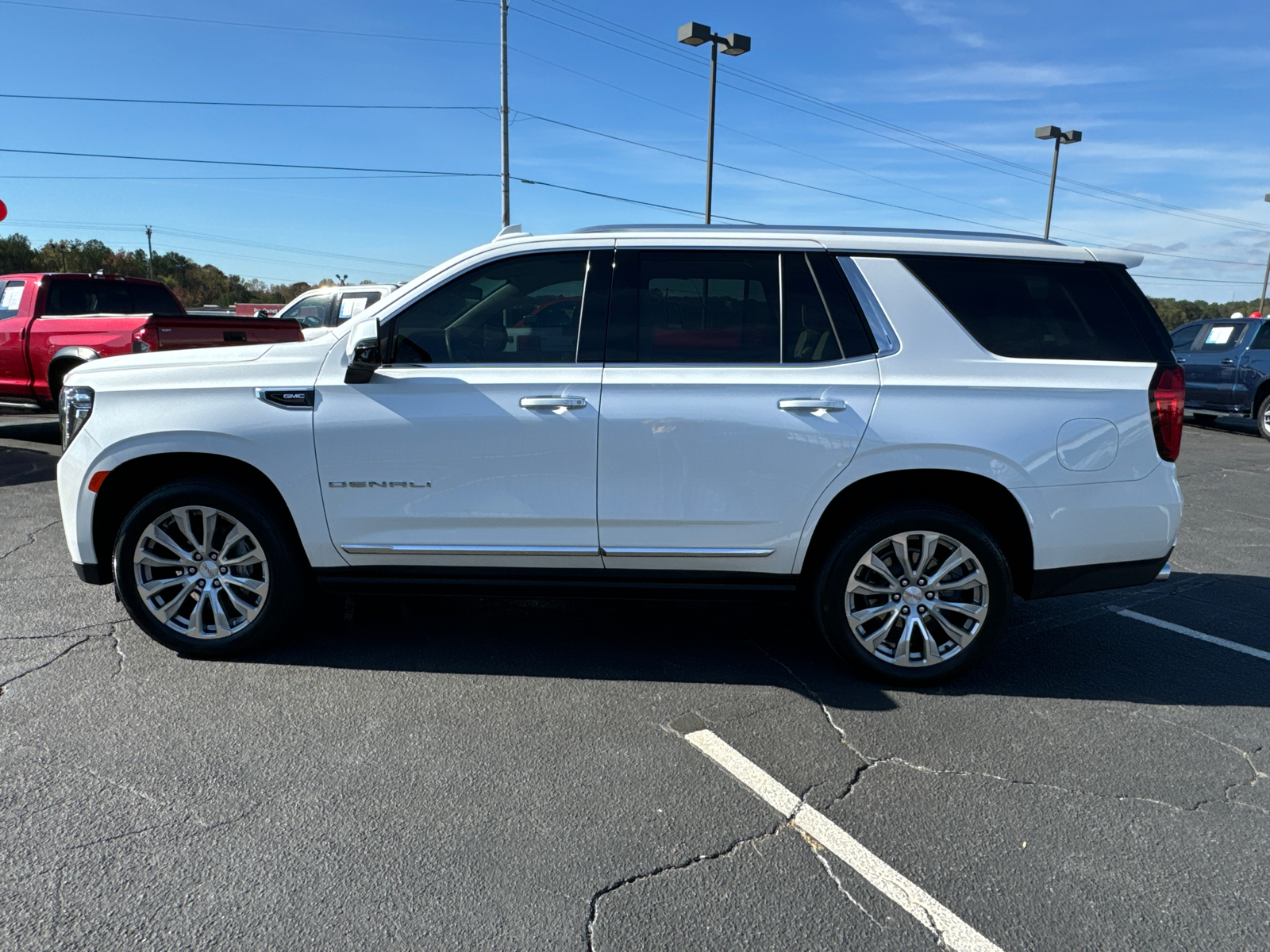 2022 GMC Yukon Denali 9