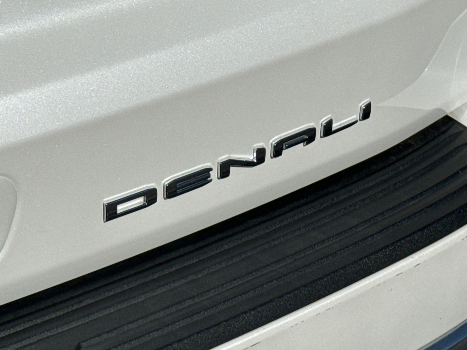 2022 GMC Yukon Denali 22