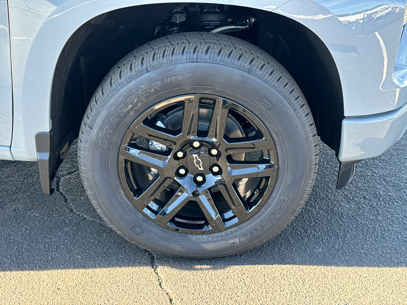 2025 Chevrolet Silverado 1500 Custom 15