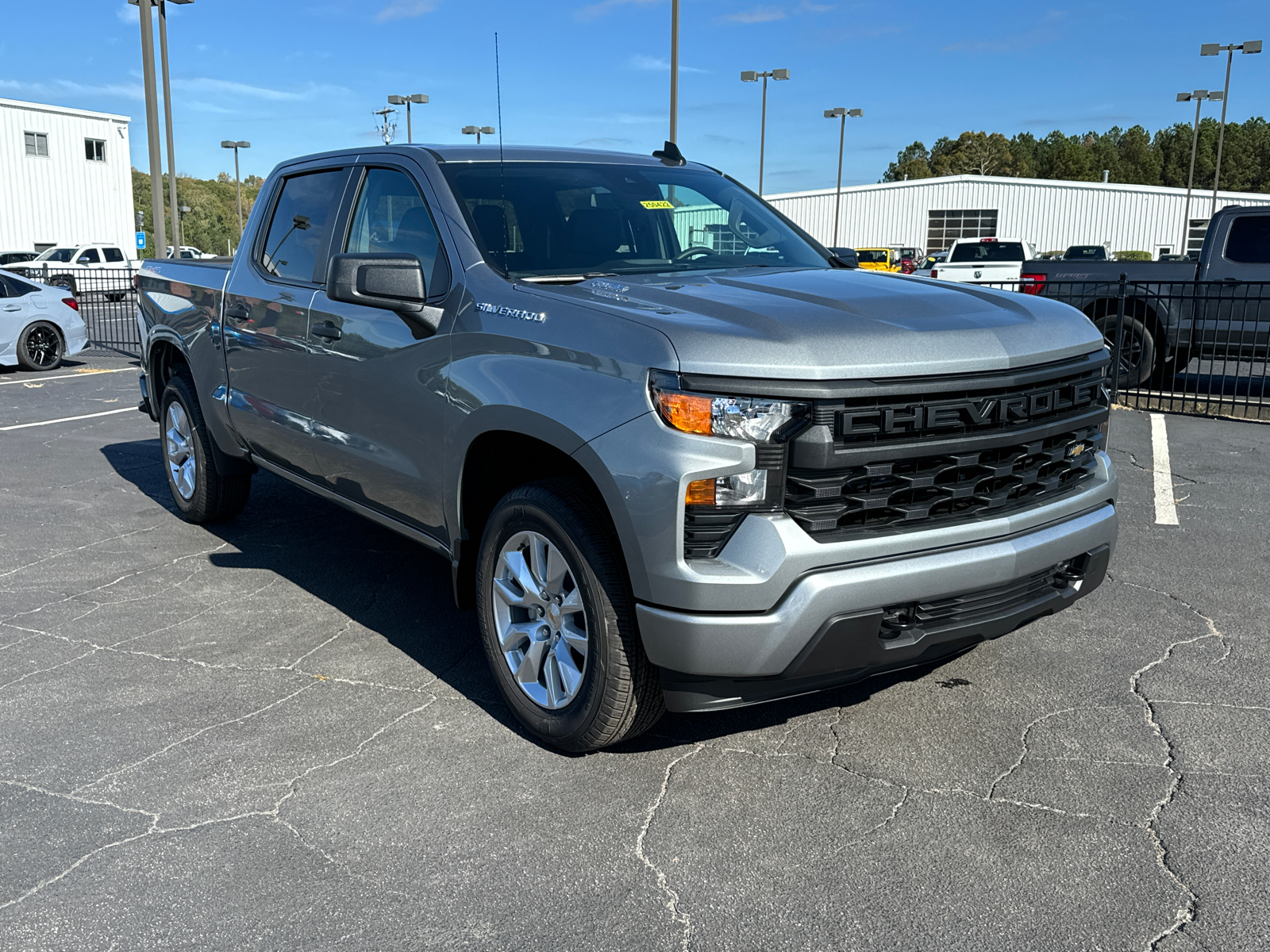 2025 Chevrolet Silverado 1500 Custom 4