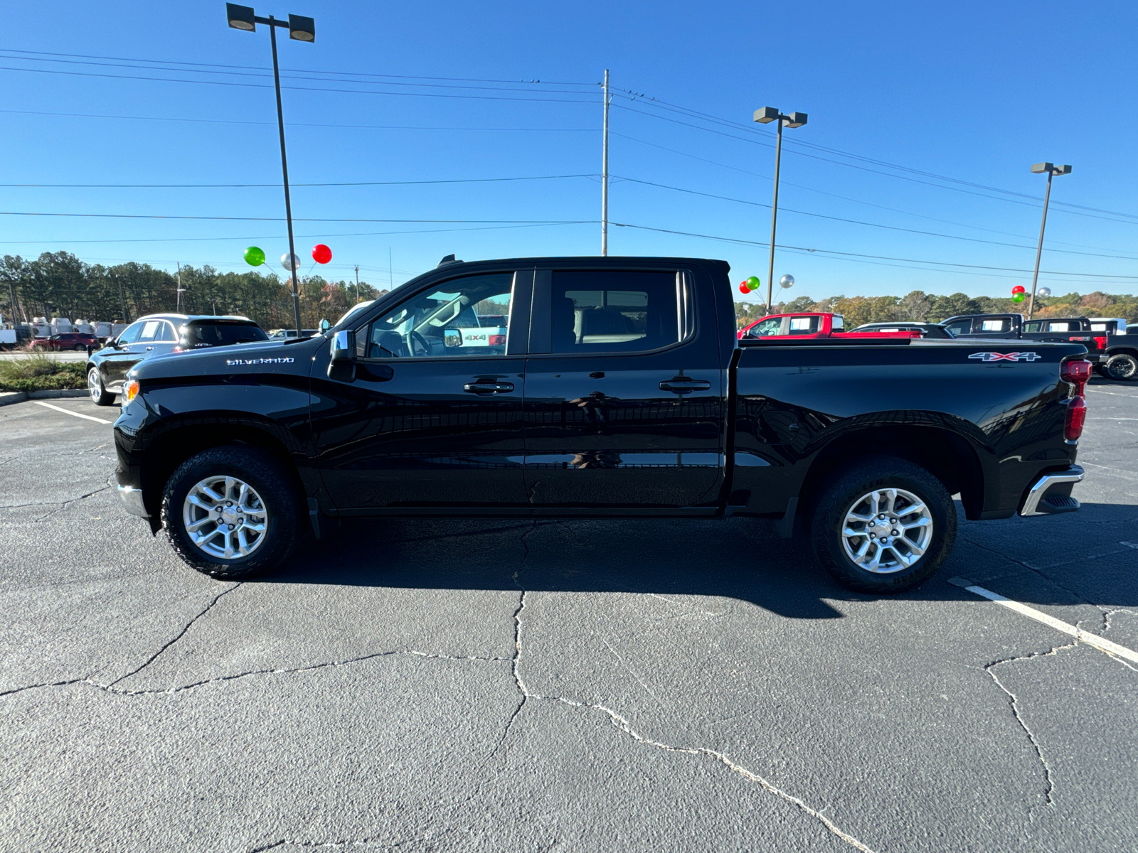 2023 Chevrolet Silverado 1500 LT 10