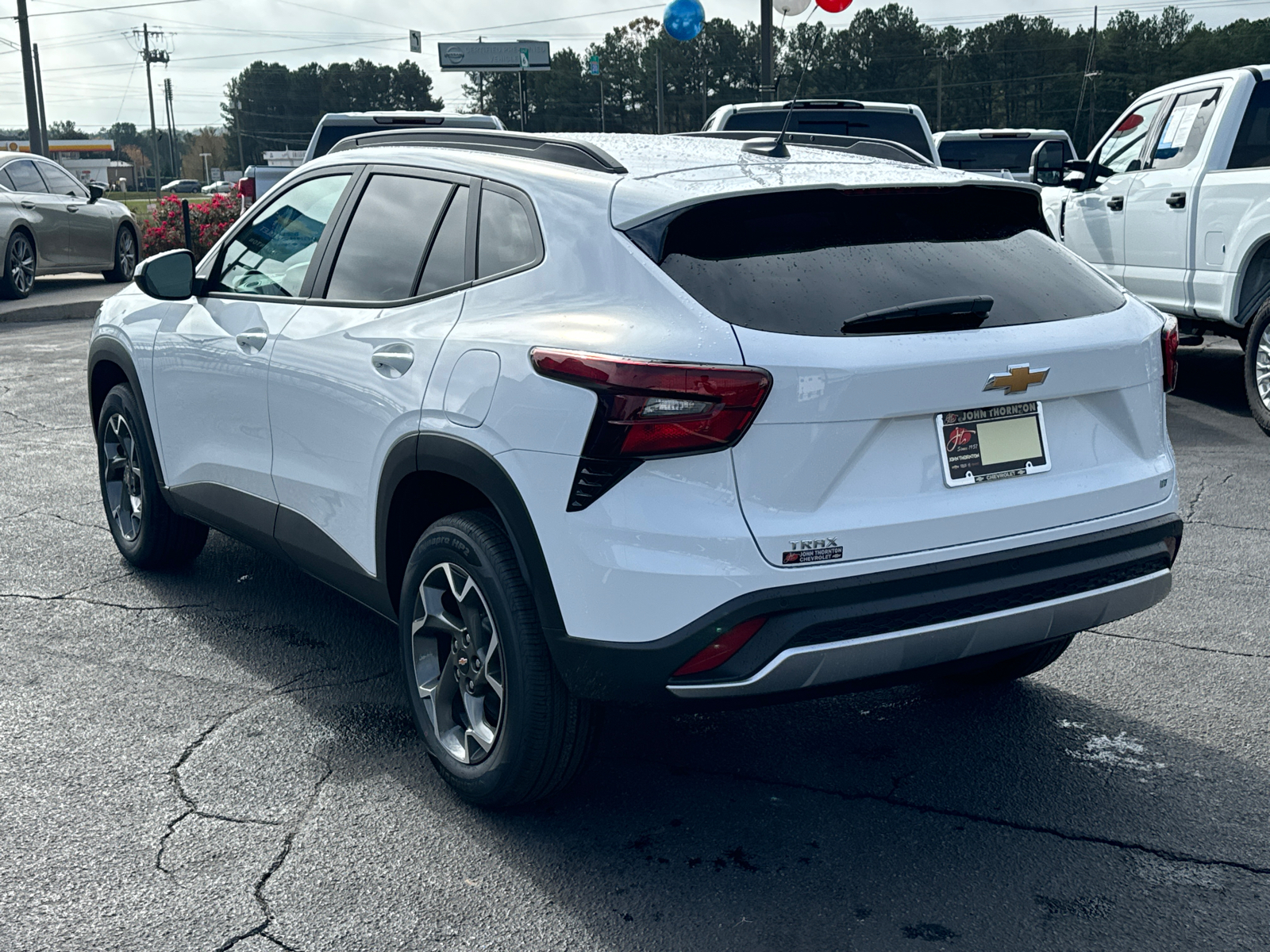 2025 Chevrolet Trax LT 8