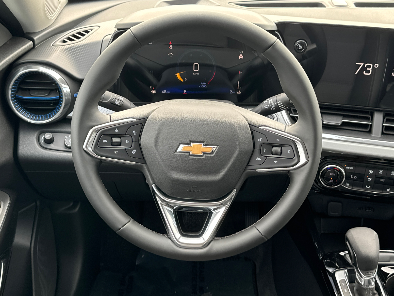 2025 Chevrolet Trax LT 25