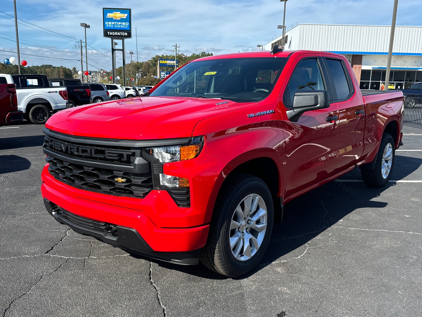 2025 Chevrolet Silverado 1500 Custom 2