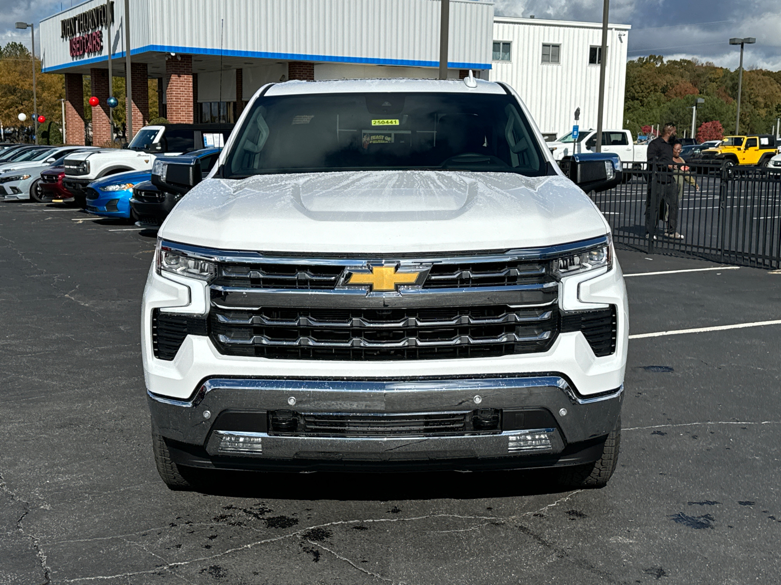 2025 Chevrolet Silverado 1500 LTZ 4