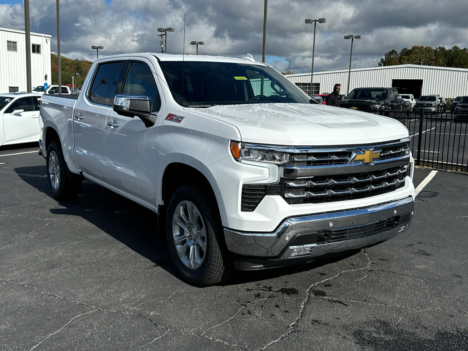 2025 Chevrolet Silverado 1500 LTZ 5