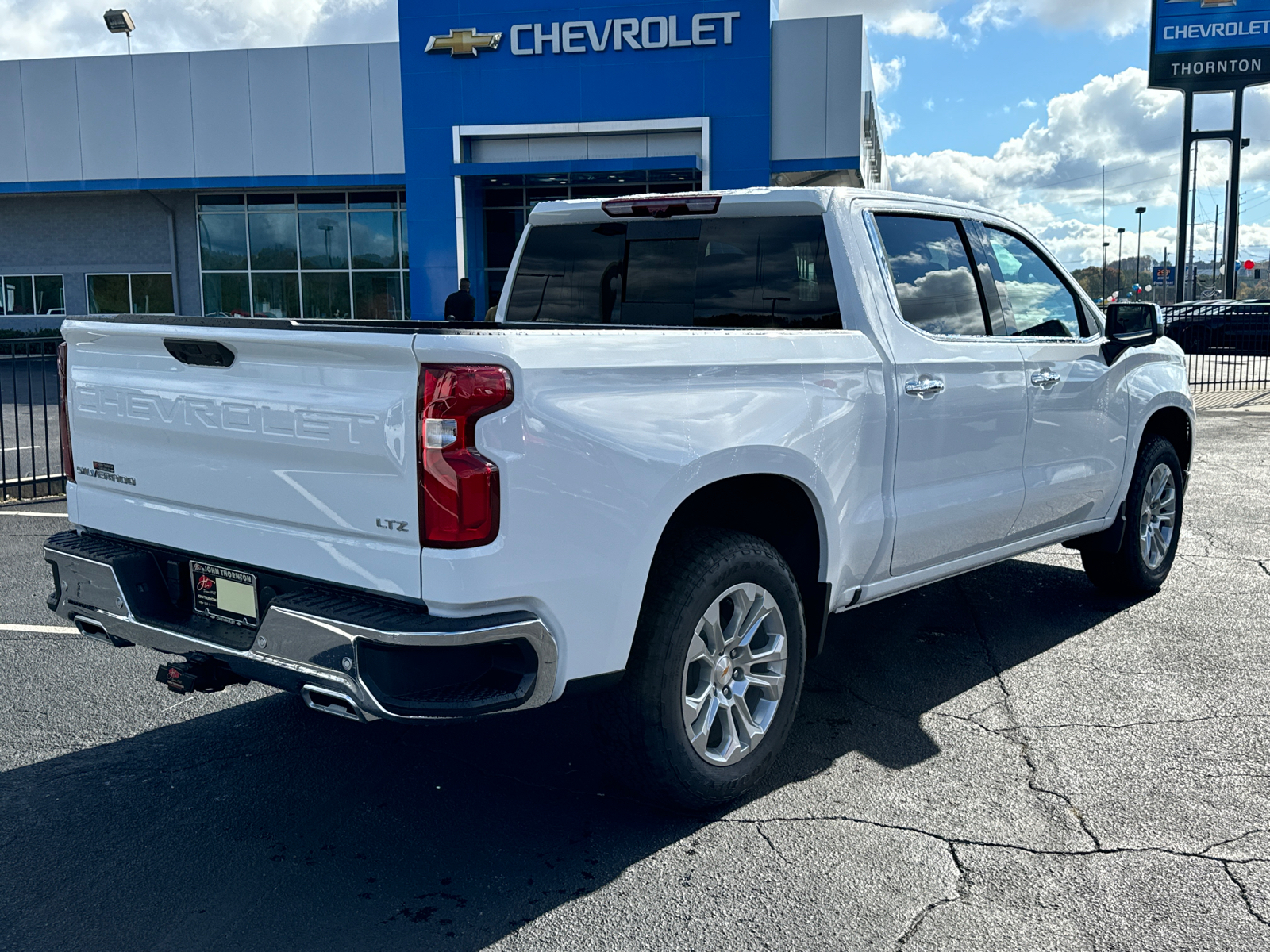 2025 Chevrolet Silverado 1500 LTZ 7