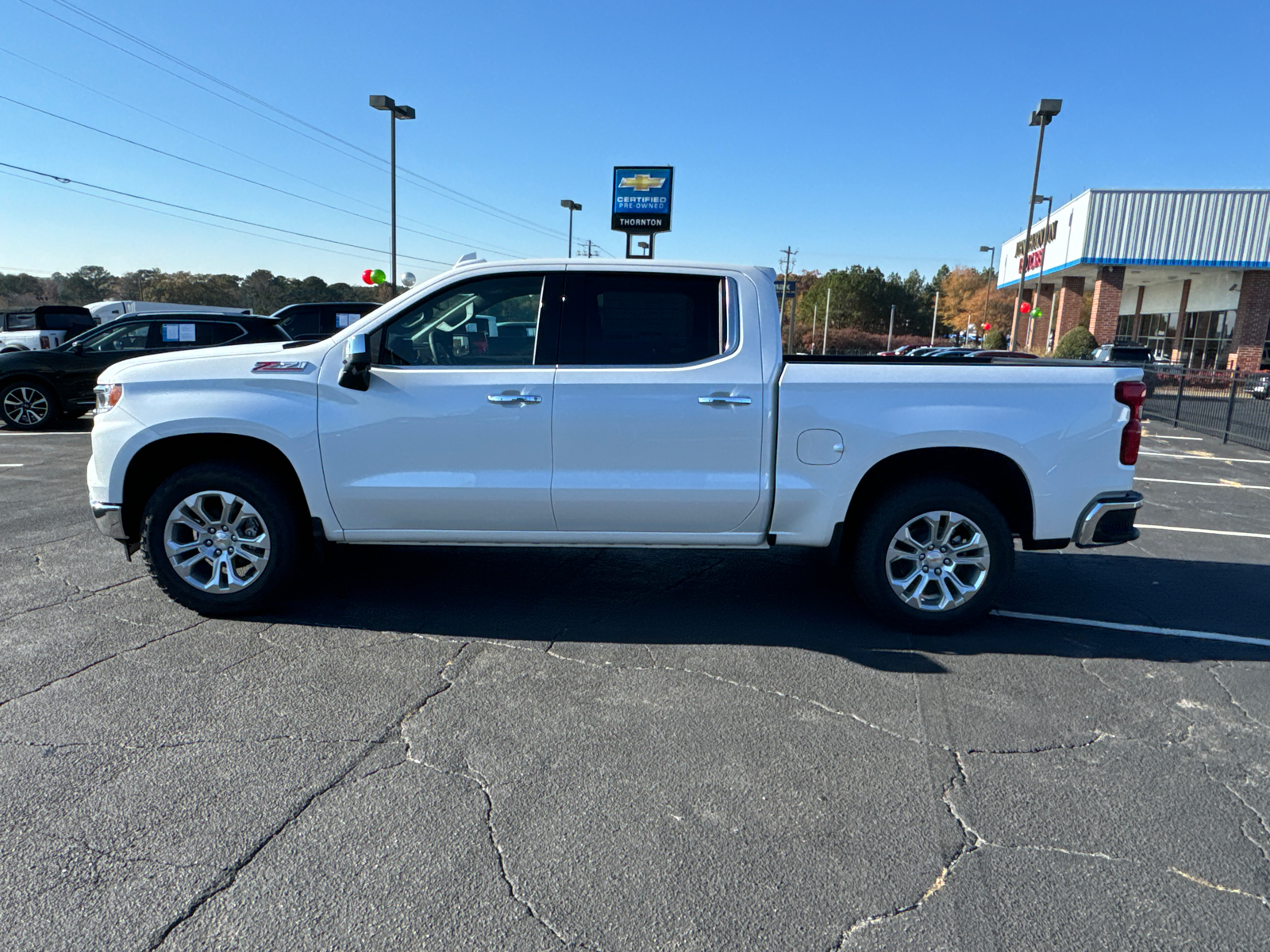 2025 Chevrolet Silverado 1500 LTZ 9