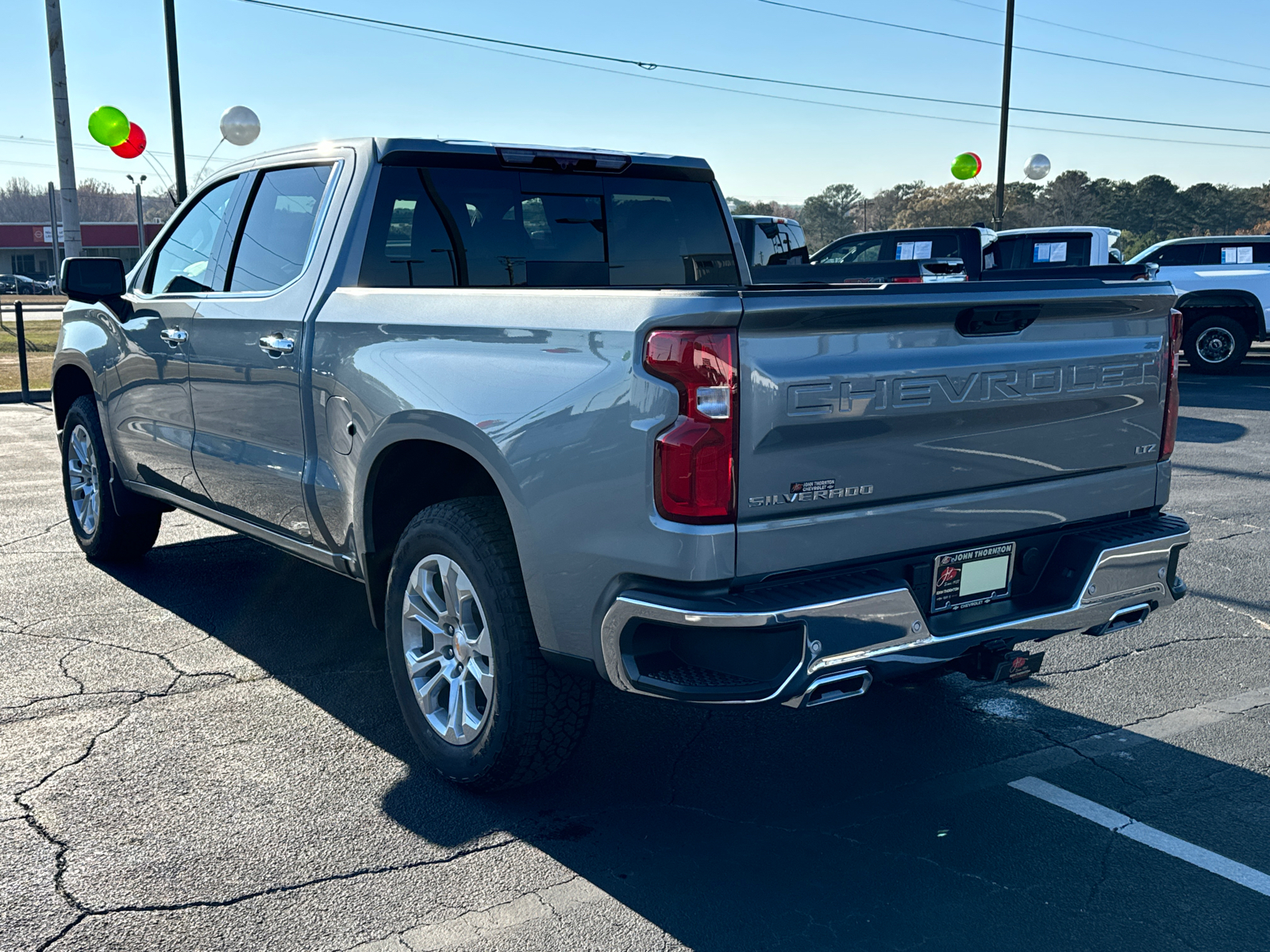 2025 Chevrolet Silverado 1500 LTZ 8