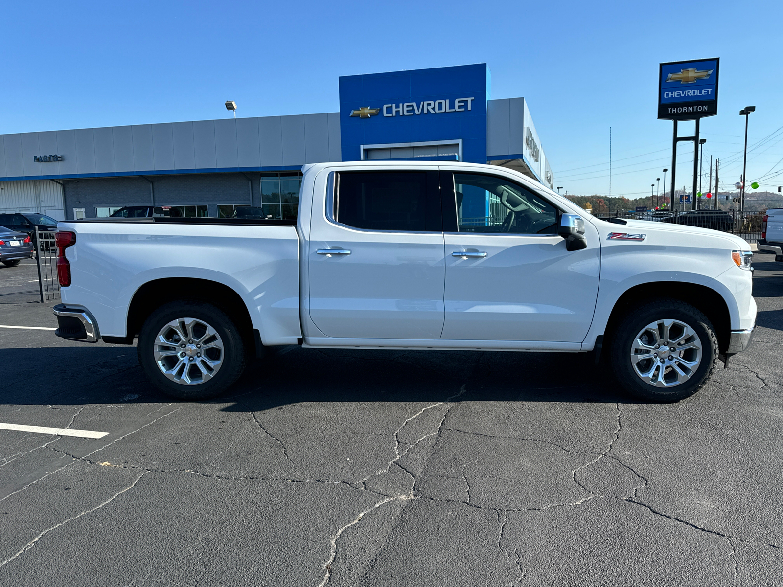 2025 Chevrolet Silverado 1500 LTZ 5